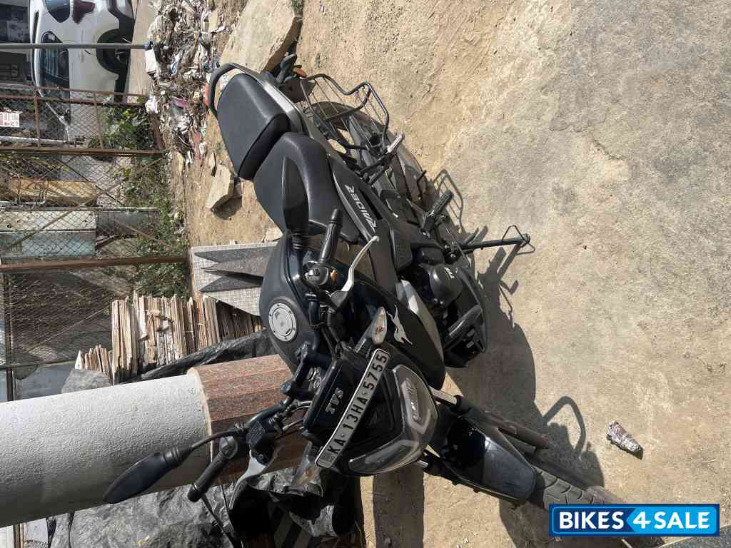 TVS Raider 125