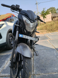 Black Bajaj Pulsar NS200