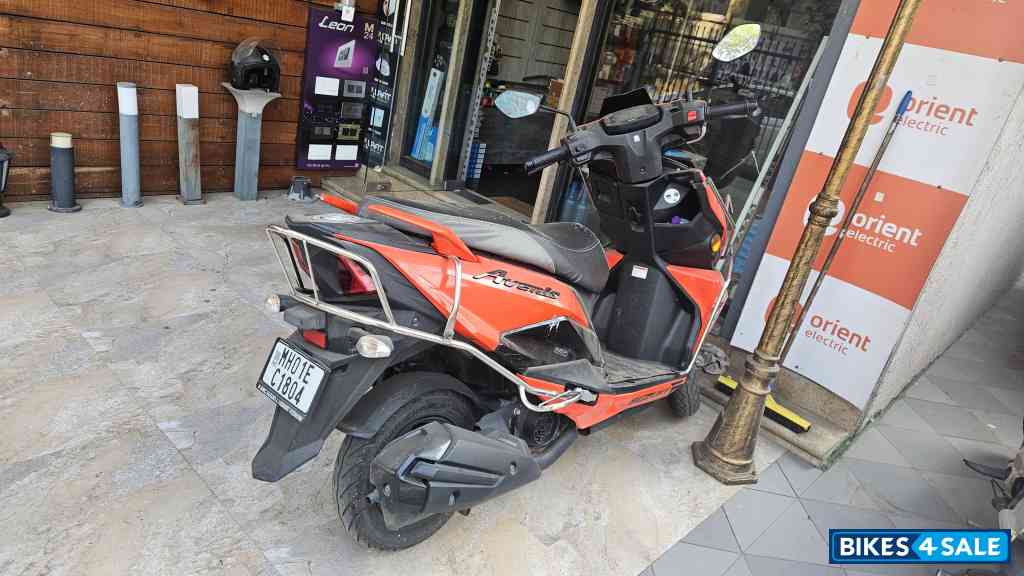 Suzuki Avenis 125 Ride Connect Edition