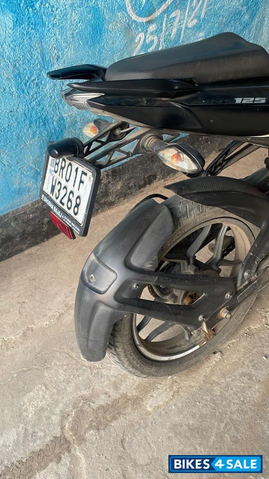 Bajaj Pulsar NS 125