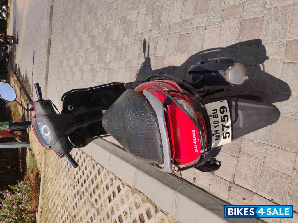 Red Suzuki Lets Let’s Standard 112