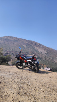 Bajaj V15 2016 Model