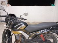 Black Mahindra Centuro