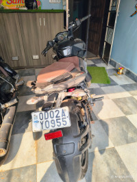 Black Bajaj Pulsar NS200