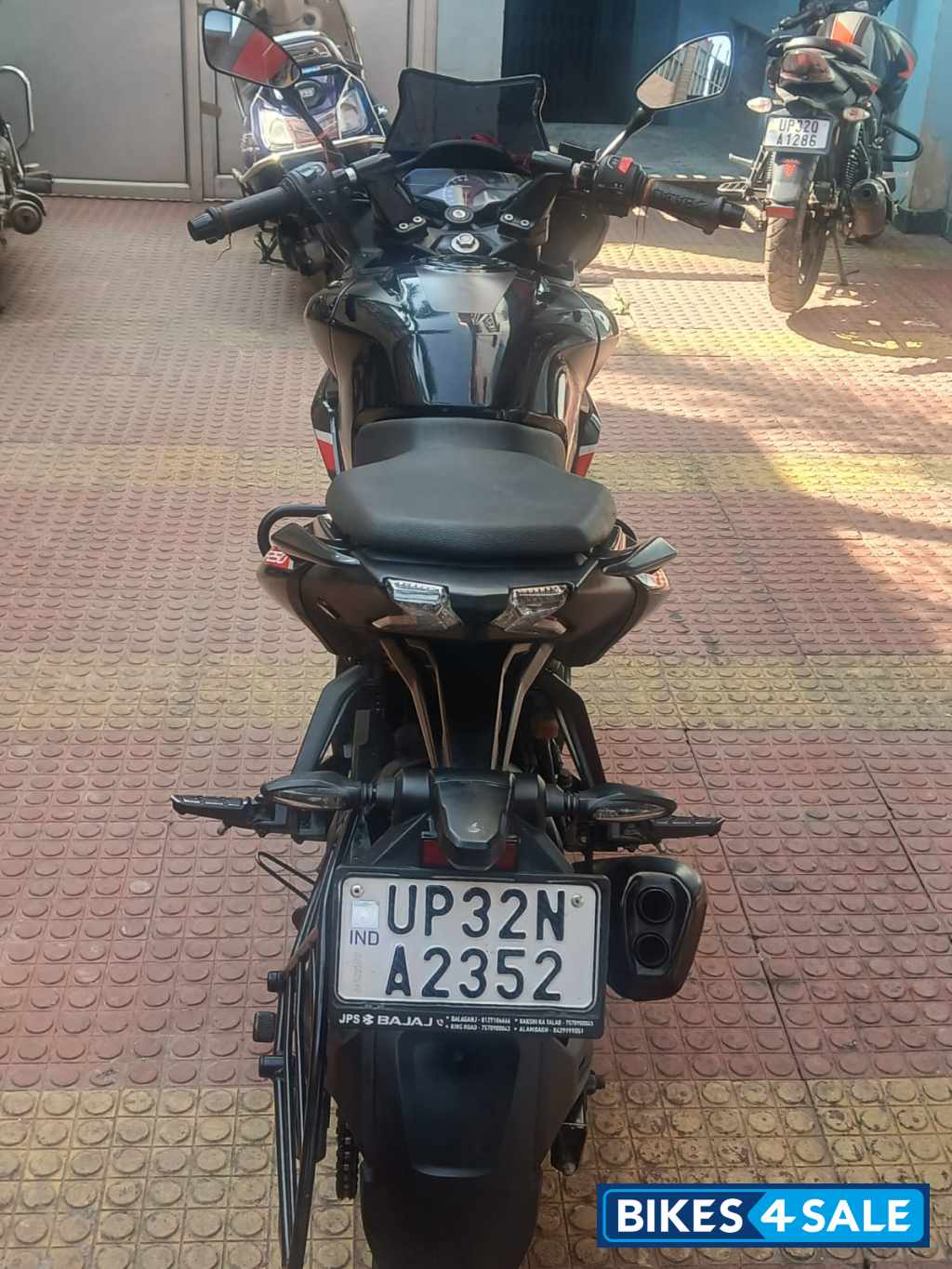 Bajaj Pulsar F250