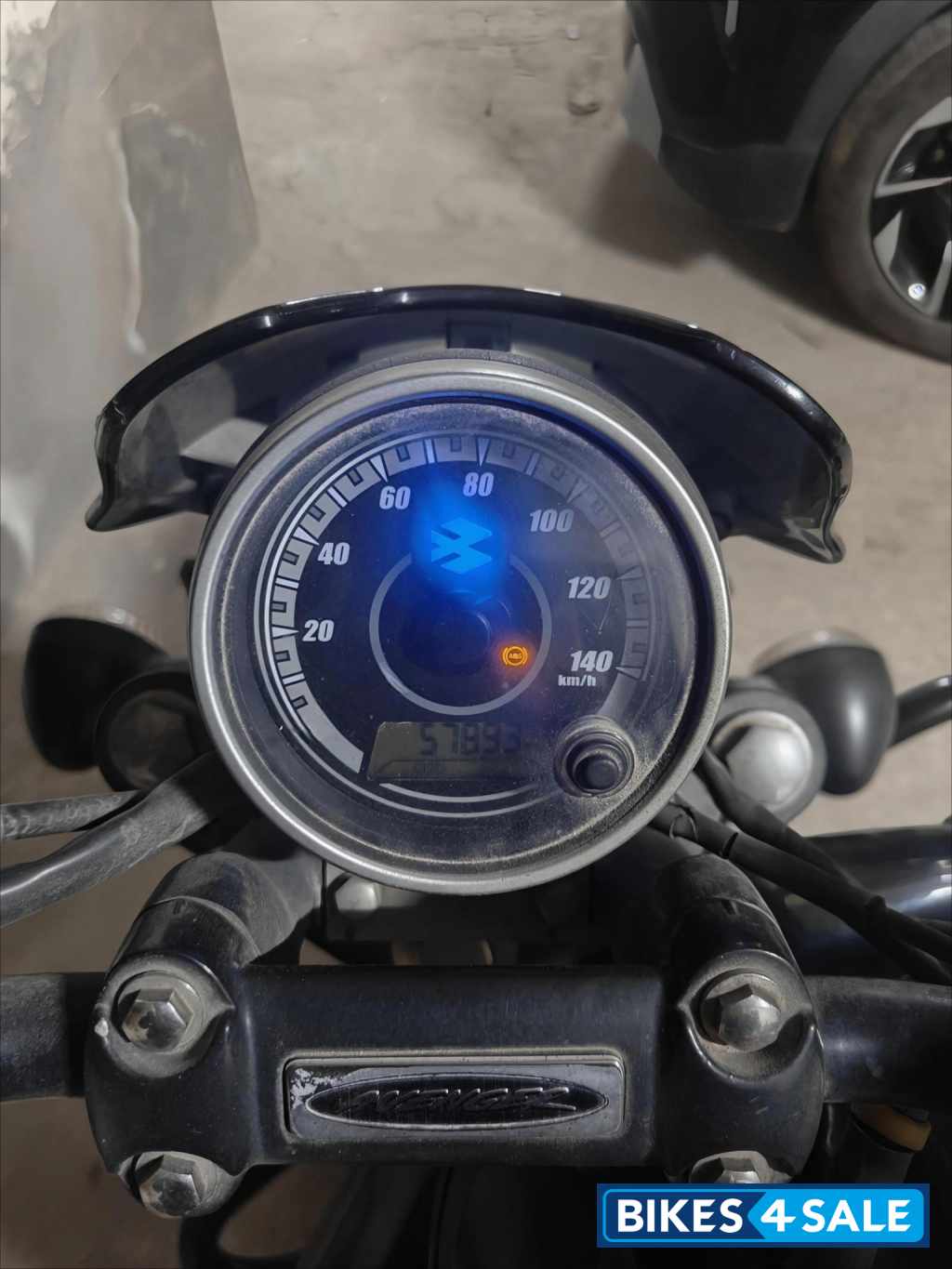 Black Bajaj Avenger Street 160