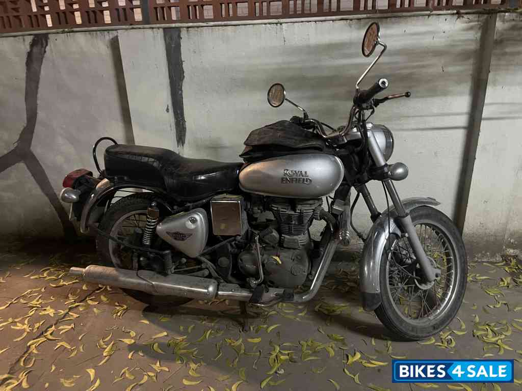 Silver Royal Enfield Bullet Electra