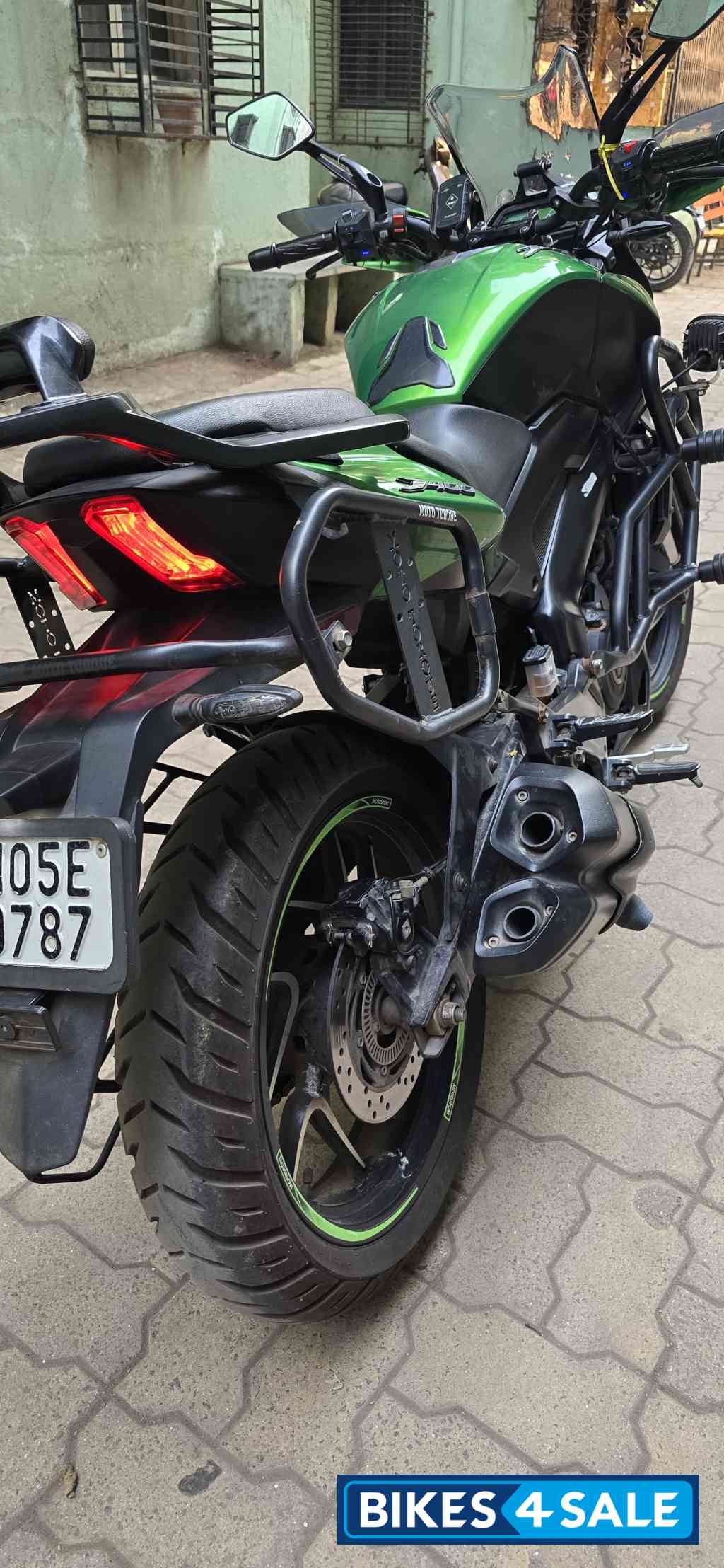 Bajaj Dominar 400 ABS BS6
