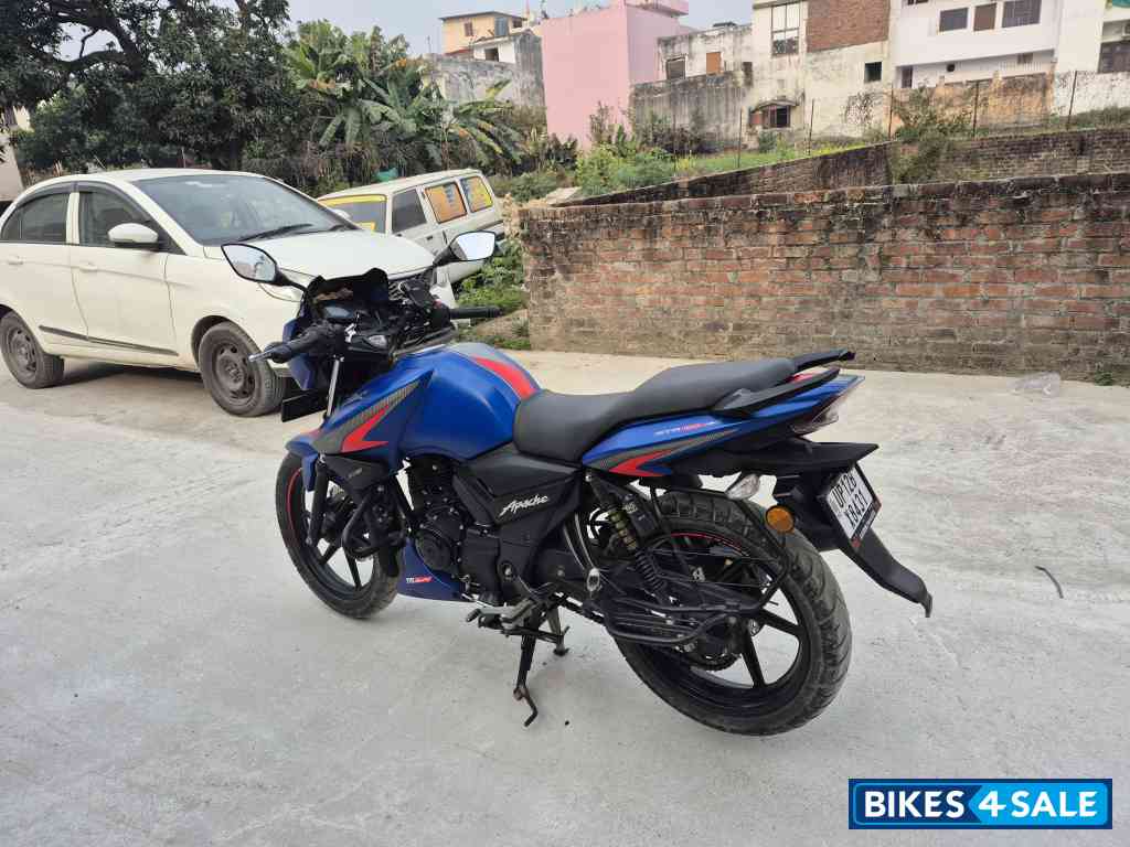 Blue TVS Apache RTR 160 BS VI