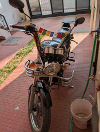 Matte Black Royal Enfield Thunderbird TwinSpark 350