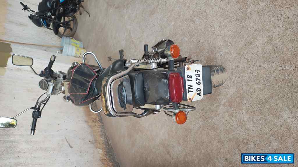 Bajaj Avenger Cruise 220