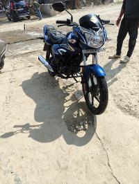 Blue Honda Shine 125
