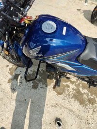 Blue Honda Shine 125