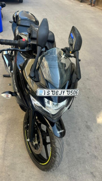 Suzuki Gixxer SF