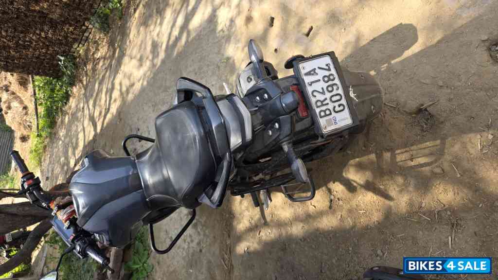 Gray Yamaha FZ-S FI Ver 4.0 Gray Yamaha FZ-S FI Ver 4.0