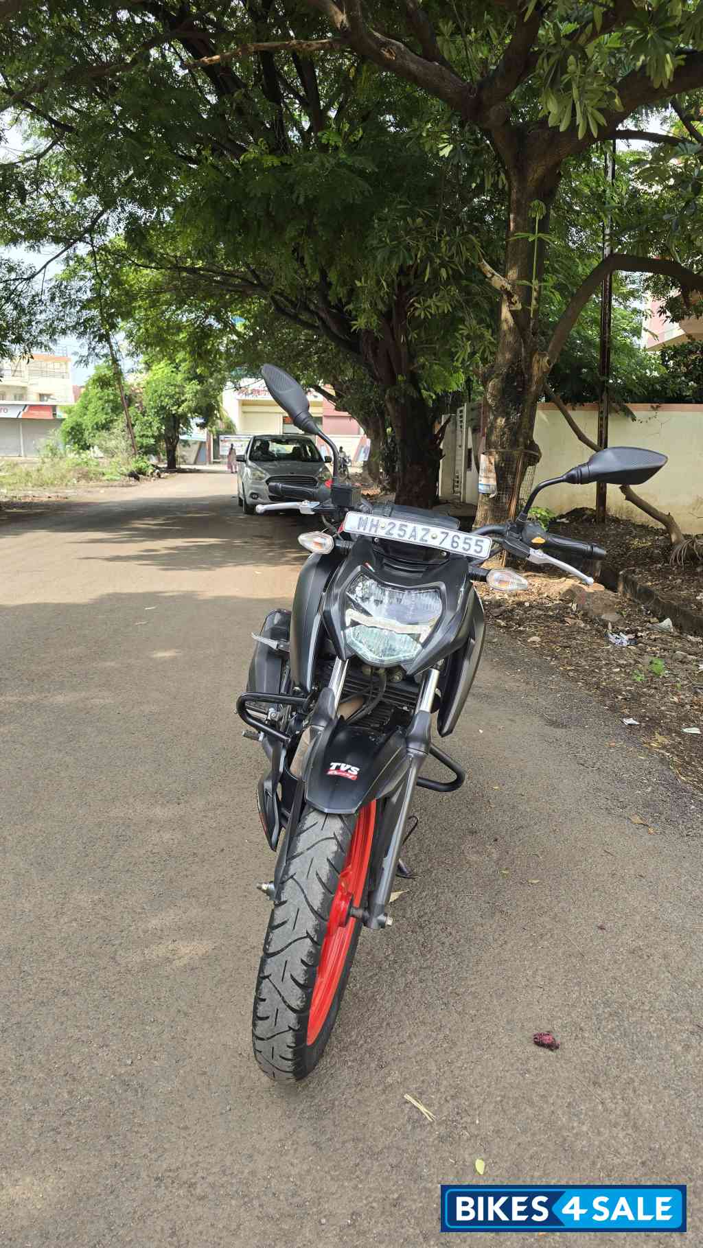 TVS Apache RTR 160 4V