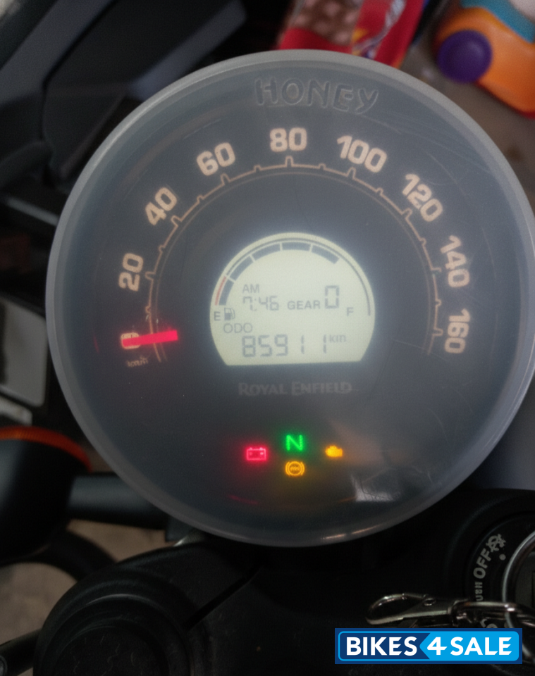 Royal Enfield Hunter 350 Metro