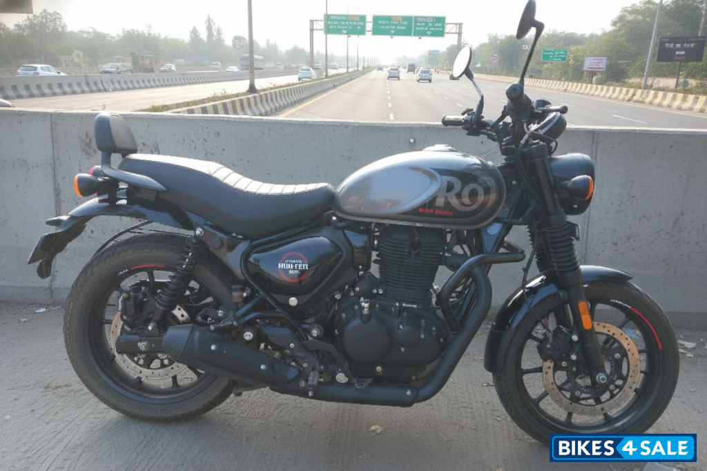 Royal Enfield Hunter 350 Metro