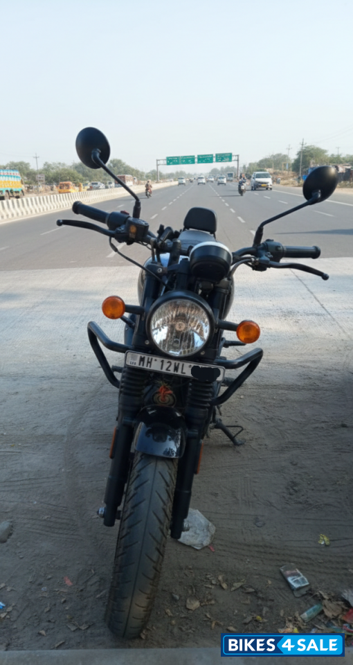 Royal Enfield Hunter 350 Metro