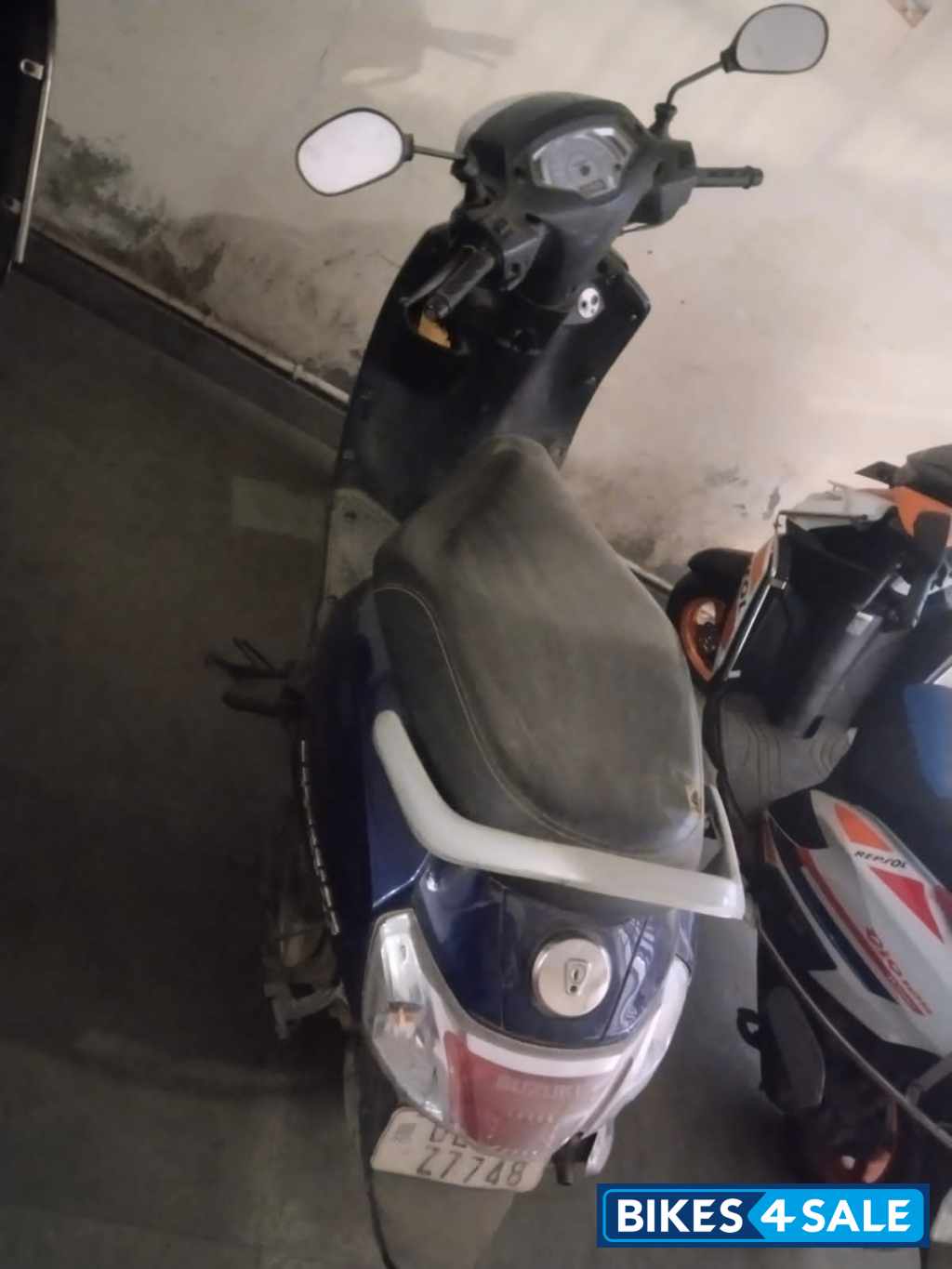Blue Suzuki Access 125 BS6