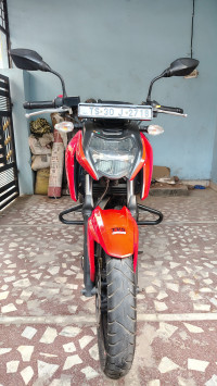 Red TVS Apache RTR 160 4V