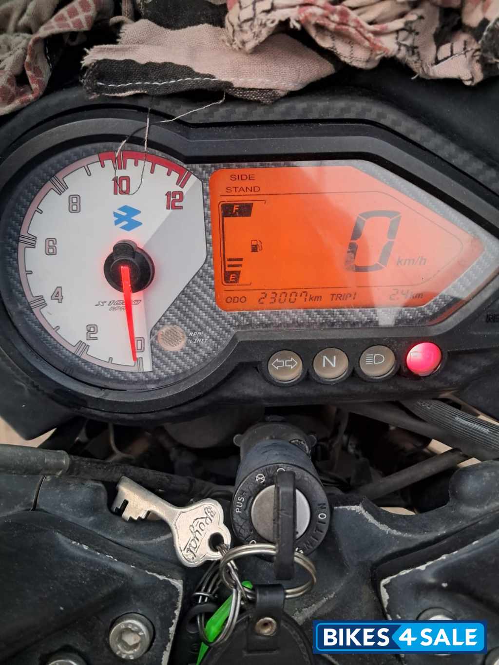 Black Bajaj Pulsar 150 DTSi