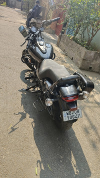 Black Bajaj Avenger Street 160 BS6