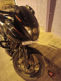 Bajaj Pulsar 220F 2015 Model