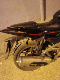 Black Bajaj Pulsar 220F