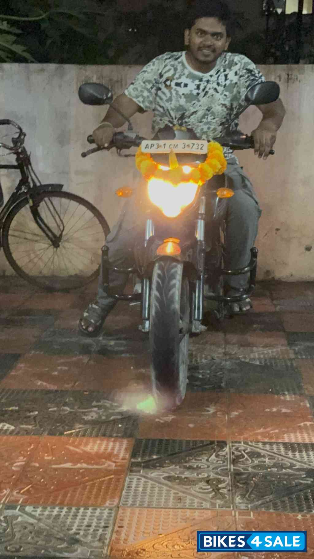 Yamaha FZ16