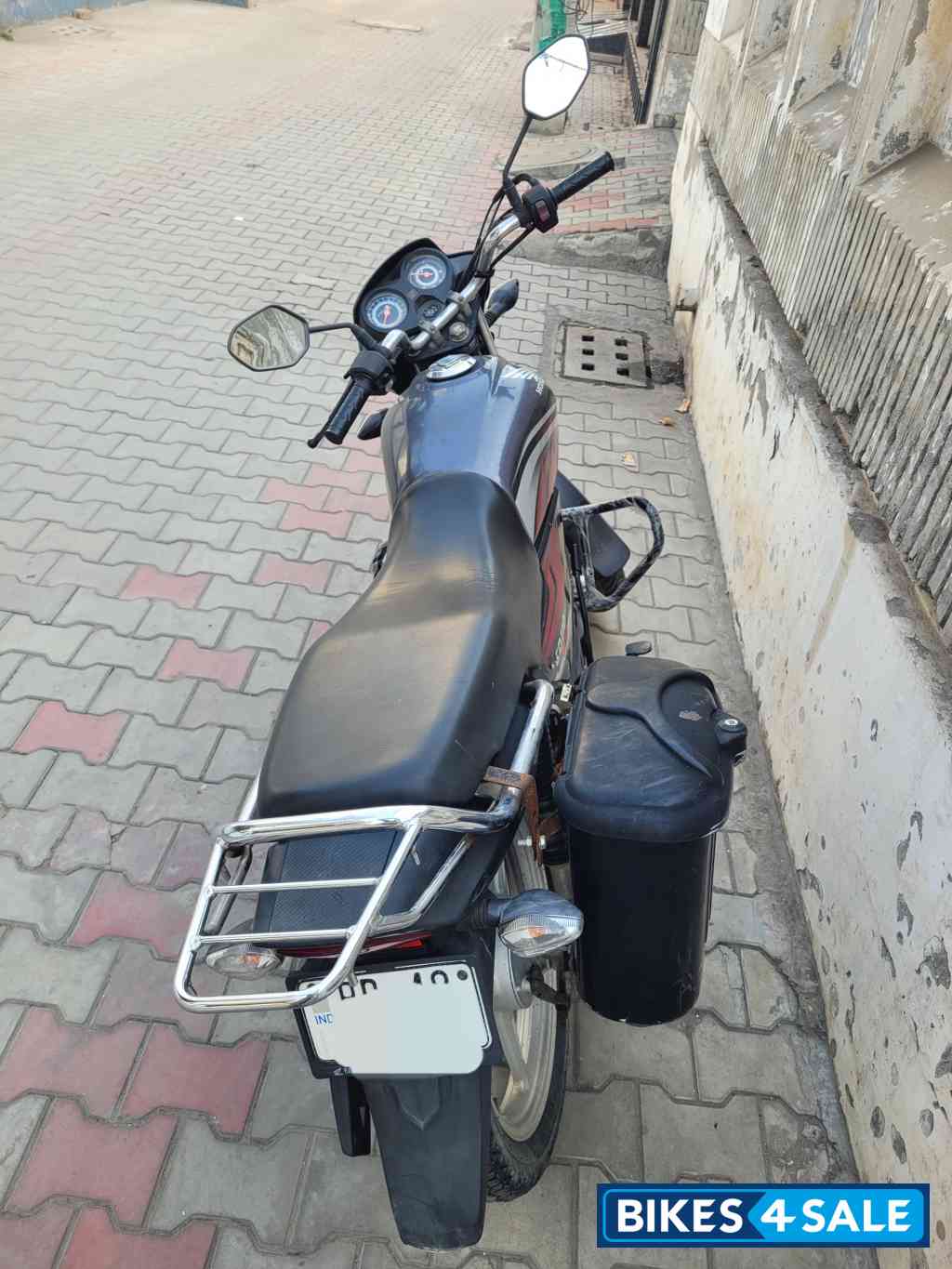 Honda CD 110 Dream Deluxe BS6 Honda CD 110 Dream Deluxe BS6