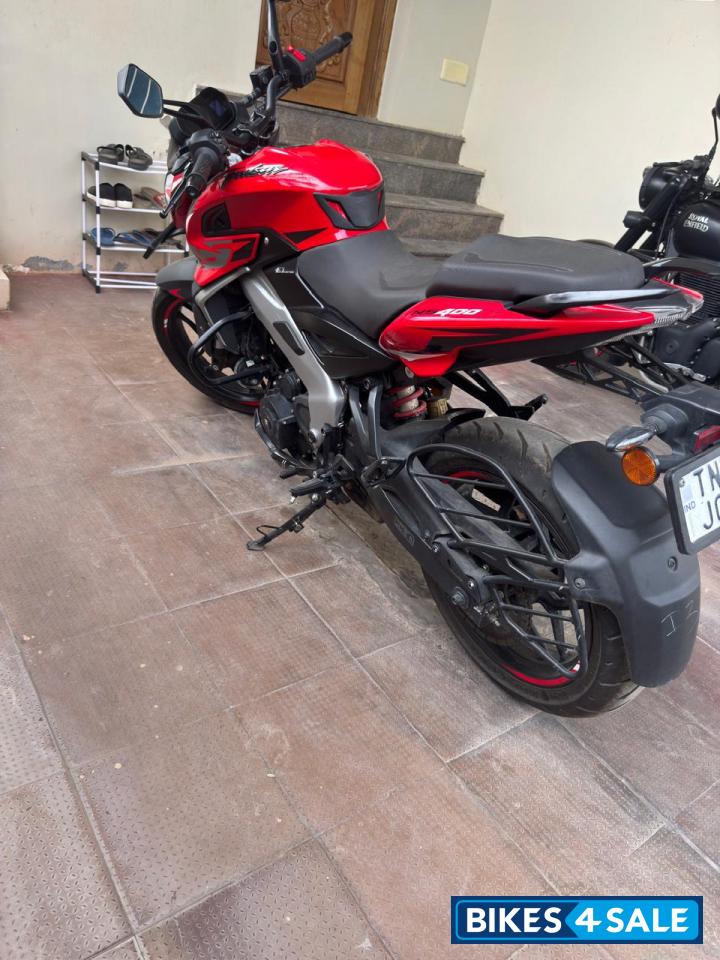 Red Bajaj Pulsar NS400Z