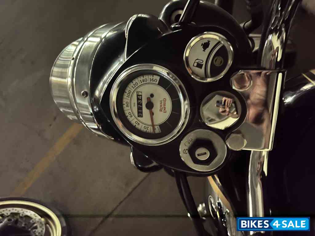 Royal Enfield Classic 500