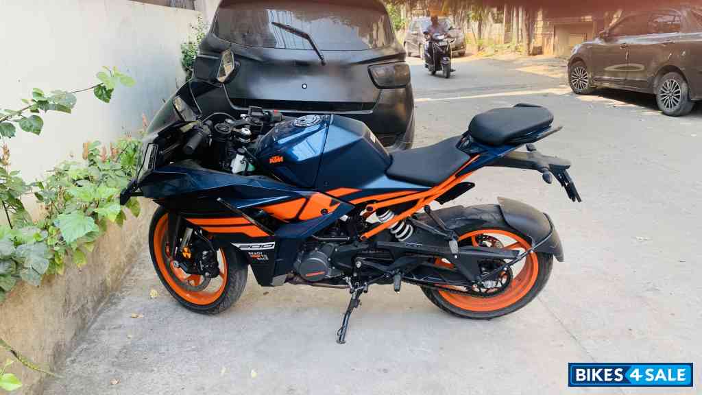 KTM RC 200 2025