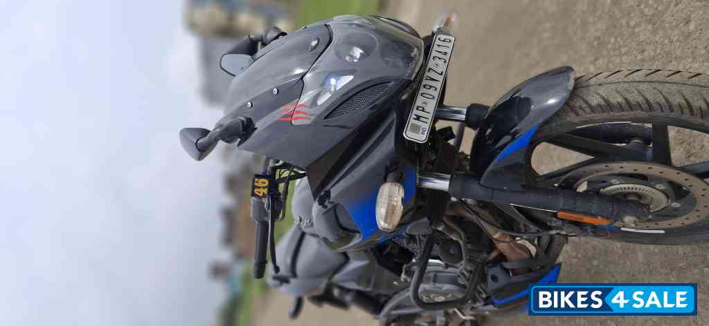 Blue Bajaj Pulsar 220F