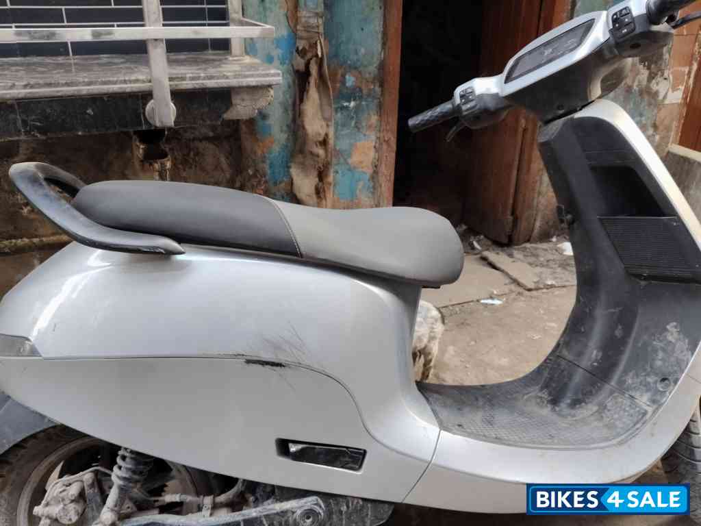 Industrial Silver Ola S1 Pro Gen 3