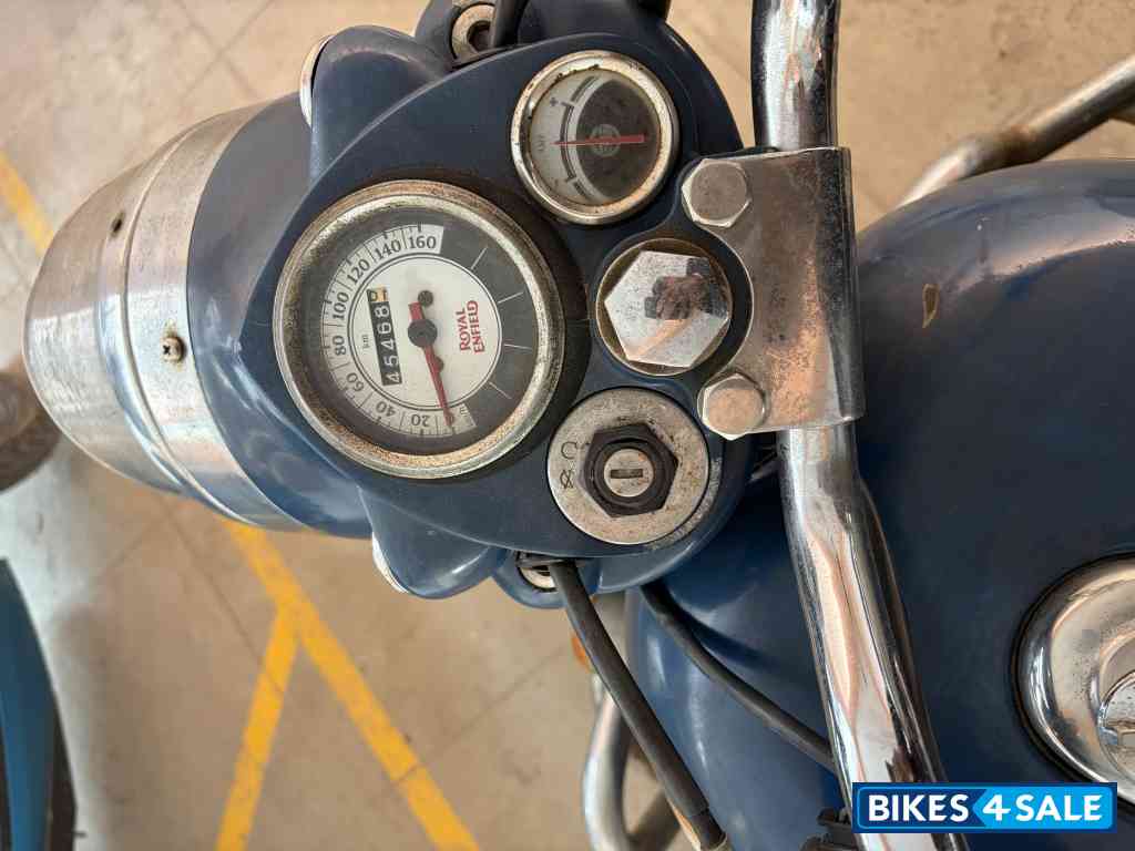 Blue Royal Enfield Classic 350