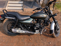 Bajaj Avenger Street 220