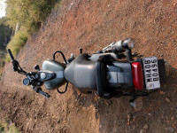 Bajaj Avenger Street 220