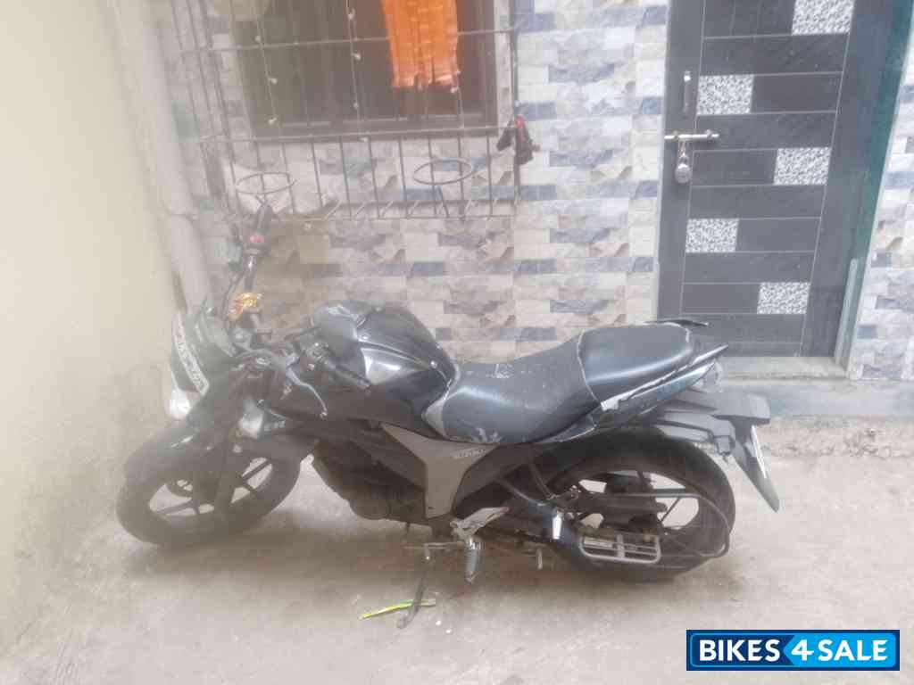 Suzuki Gixxer 150