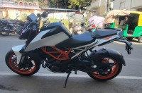 White KTM Duke 390