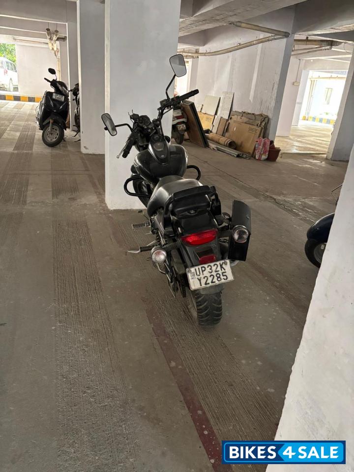 Bajaj Avenger Street 160