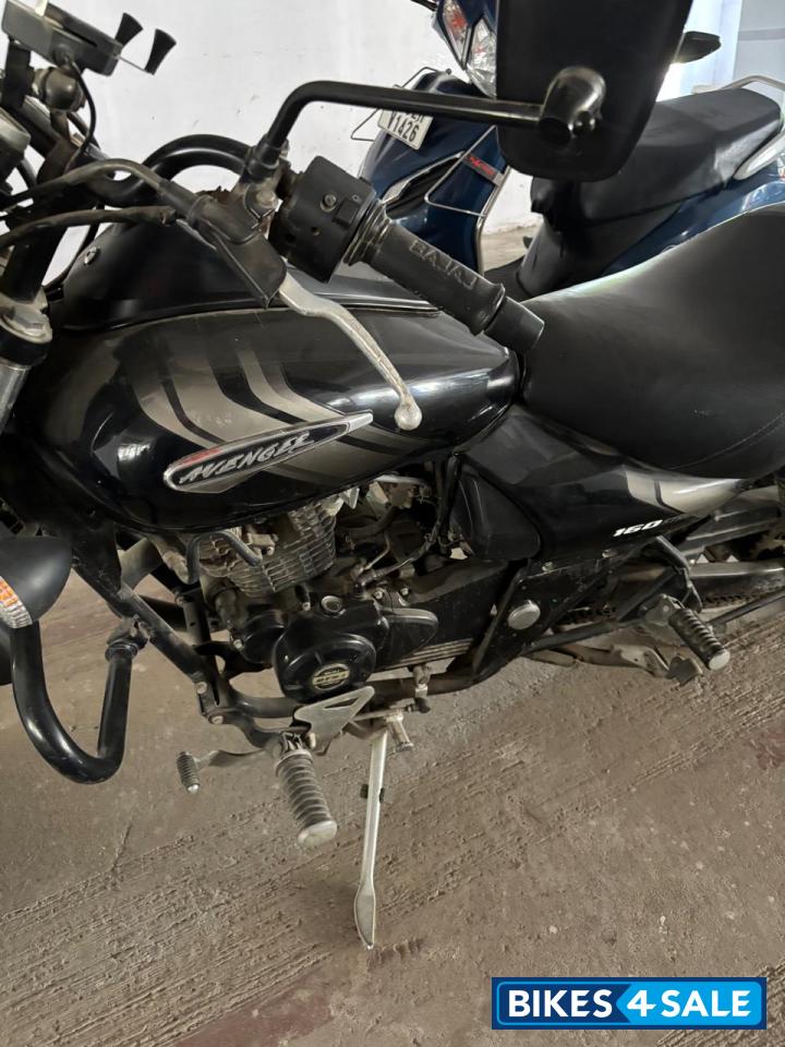 Bajaj Avenger Street 160