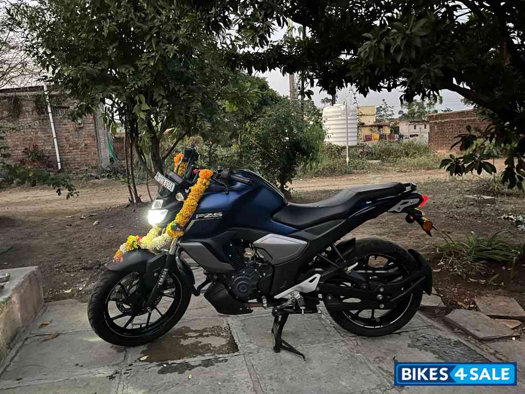 Yamaha FZ-S Yamaha FZ-S