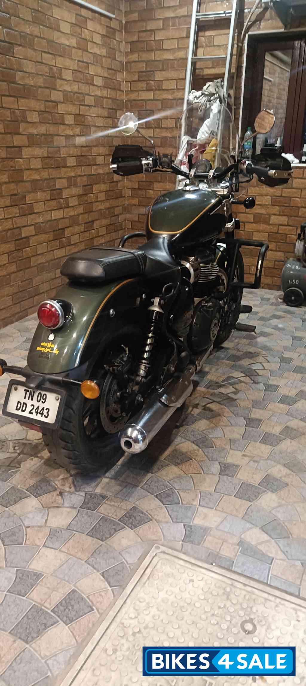 Royal Enfield Super Meteor 650