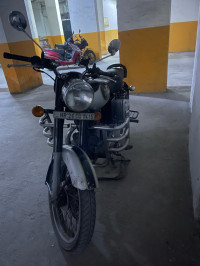 Royal Enfield Classic 500