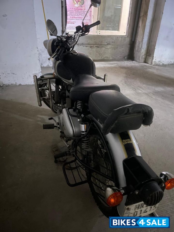 Royal Enfield Classic 500