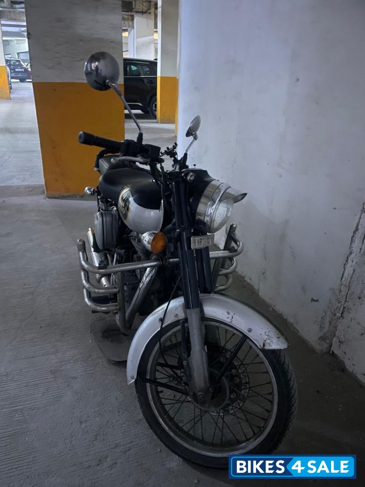 Royal Enfield Classic 500