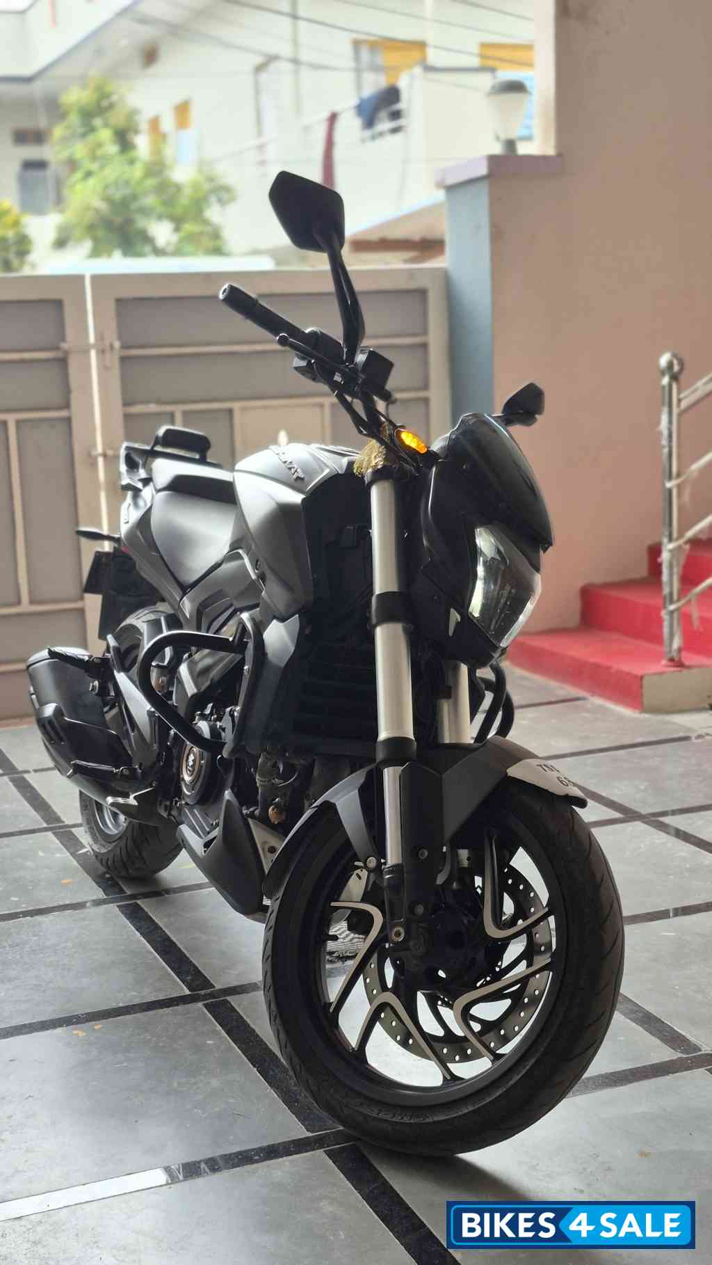 Bajaj Dominar 400 ABS BS6