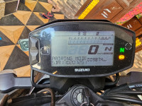 Black Suzuki Gixxer 150